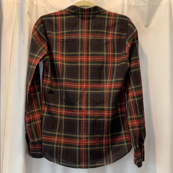 JCrew button down. Size 2 - Picture 2 of 5
